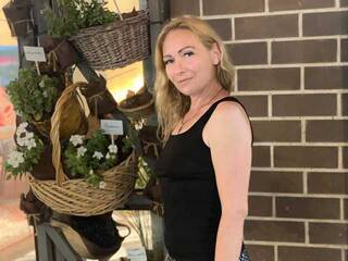 Еротски видео цхат -Amelia---