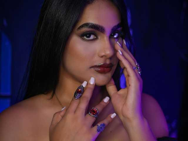 Слика профила -charlotte