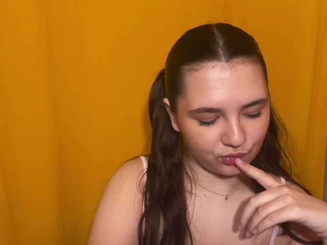 Емитовање снимка екрана AlisaRichGold