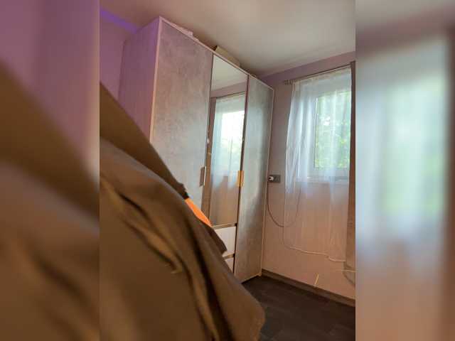 Емитовање снимка екрана -MaybeBaby-