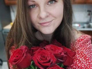 Еротски видео цхат -Tunya-