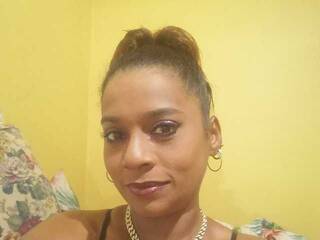 Еротски видео цхат 1FiestyAlpha69