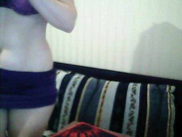 Емитовање снимка екрана Abbi-love