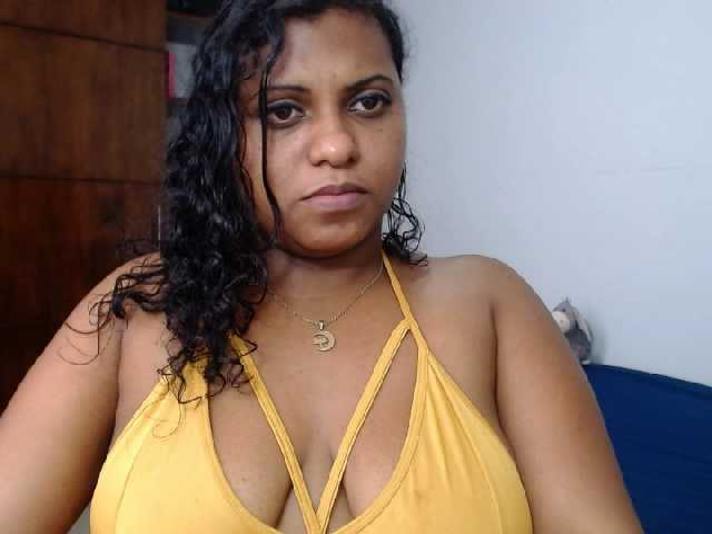 Фотографије AbbyLunna1 hot latina girl wants you to help her squirt # big tits # big ass # black pussy # suck # playful mouth # cum with me mmmm