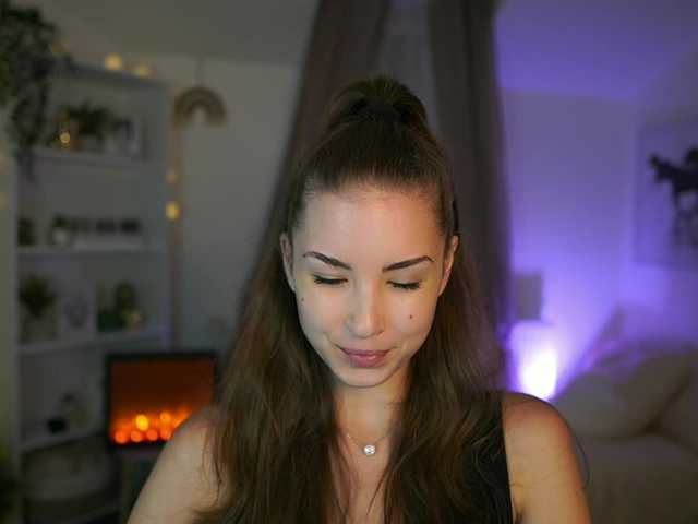 Емитовање снимка екрана AbellaDanger9