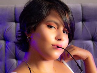 Еротски видео цхат AbellaSmith