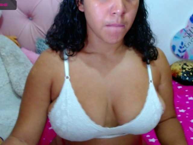 Емитовање снимка екрана abrilcarolina