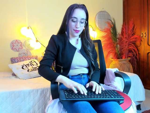 Емитовање снимка екрана Adaa-