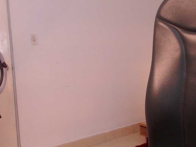 Емитовање снимка екрана adarai