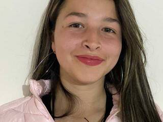 Еротски видео цхат ADARANYK