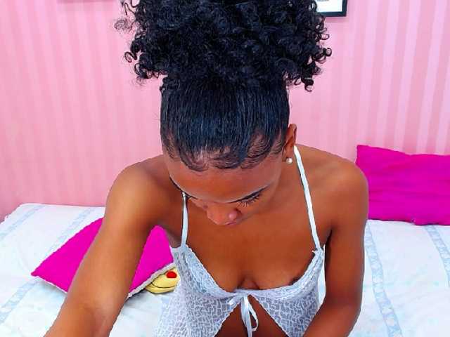 Фотографије adarose Hi everyone! be nice with me! I will do my best to make u feel confortable! no more wait! :) #Ebony #Bodyfit #Dildo #Anal #Cumshow at goal!