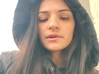 Еротски видео цхат Lina-Luna