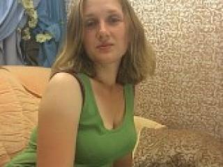 Еротски видео цхат adelinaxxx