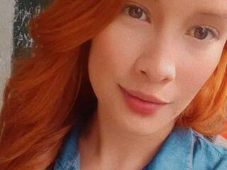 Еротски видео цхат adharasuniver