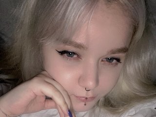 Еротски видео цхат AdoraBlya