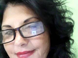 Еротски видео цхат AdrianaSimmon