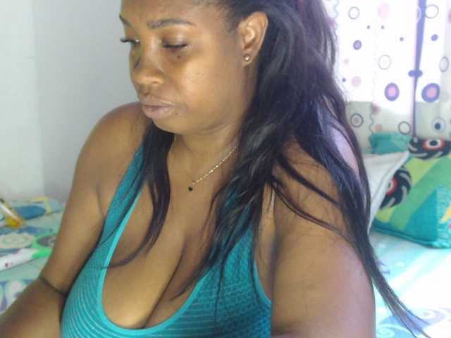 Фотографије agatafox #mature #ebony #big tits #play lovense #latina #lovense