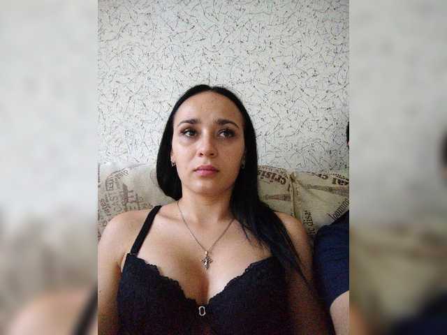 Емитовање снимка екрана dark_brunet