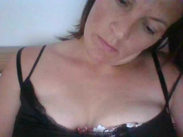 Емитовање снимка екрана AimeLeSex1