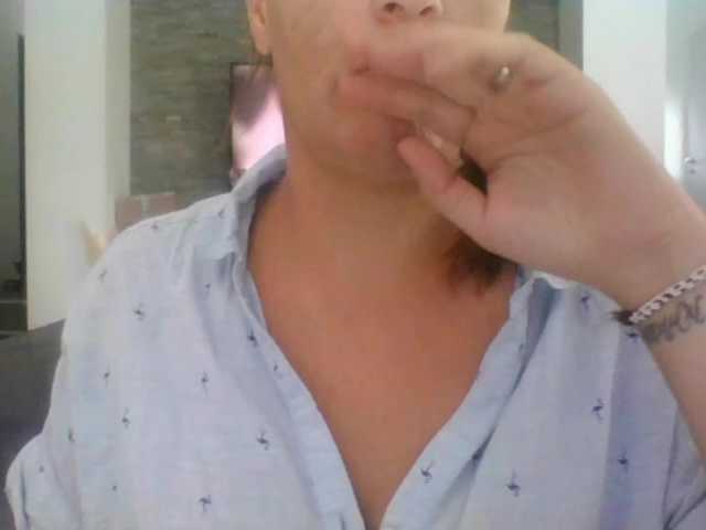 Емитовање снимка екрана AimeLeSex1