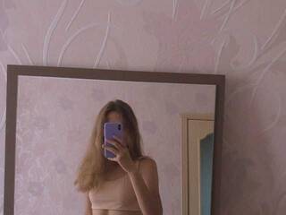 Еротски видео цхат Aisha-9