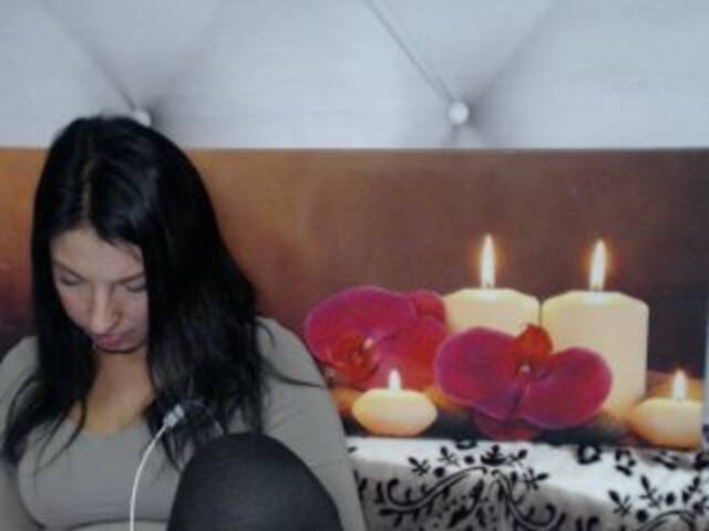 Емитовање снимка екрана Aisha255