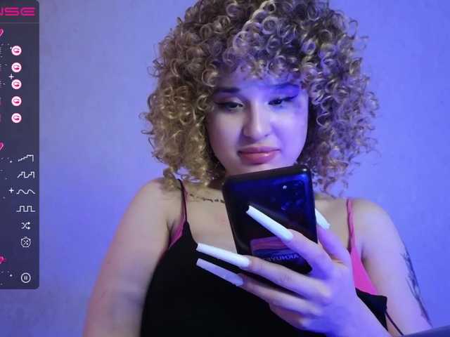 Емитовање снимка екрана akaricutie