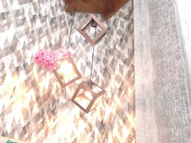 Емитовање снимка екрана AkashaLee