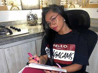 Еротски видео цхат Alana-11