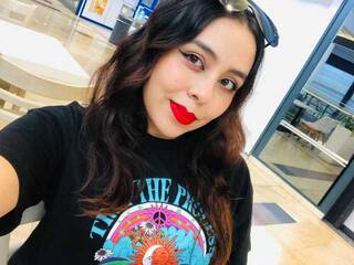 Еротски видео цхат AlanaFletcher