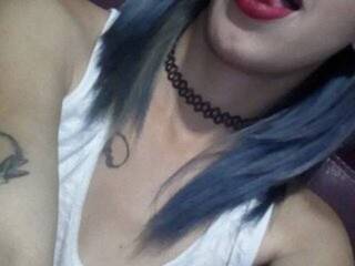 Еротски видео цхат AlanahPreston