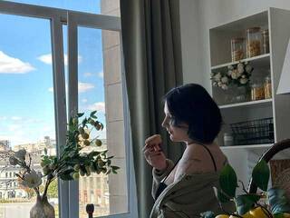 Еротски видео цхат Alesha984