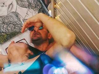 Еротски видео цхат AlexandraBai9