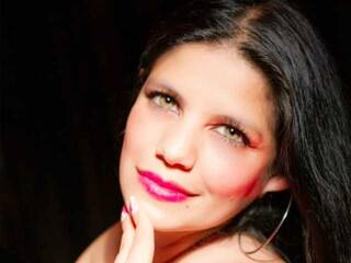 Еротски видео цхат Alexandraxxx