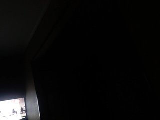 Еротски видео цхат AlexyWhitee