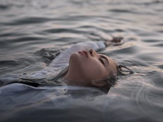Еротски видео цхат AliannaSoloKisses
