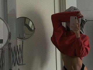 Еротски видео цхат Alice2025