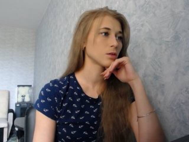 Емитовање снимка екрана Alice88888