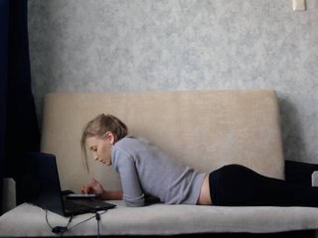 Емитовање снимка екрана Alice88888