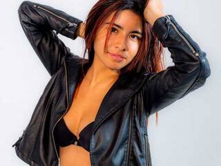 Еротски видео цхат Alicee-Middle