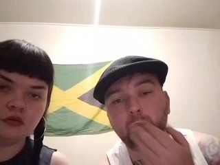 Еротски видео цхат AliceFoxy777