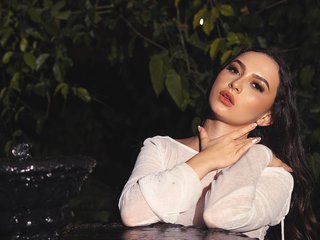 Еротски видео цхат AliceHarper1