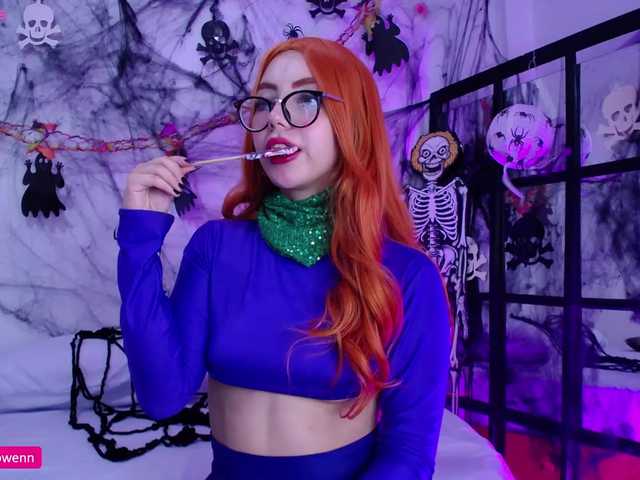 Фотографије Aliceowenn ♥Happy Halloween, come to my spooky room to enjoy my company trick or treat♥Control my domi 100tks in pvt @remain Anal plug in my asshole and dildo in my wet vagina @total