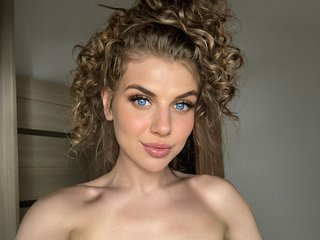 Еротски видео цхат JustAlice