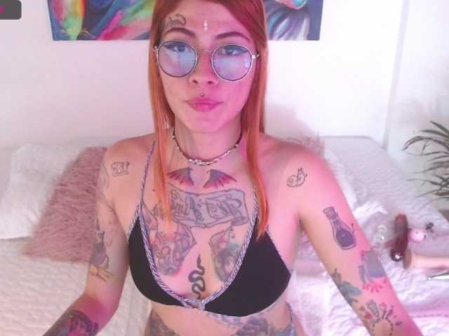Фотографије AliciaLodge I escape from the area 51 to fuck with you ... CONTROL DOMI+ NAKED+FUCK ASS 666TIPS #new #teen #tattoo #pussy #lovense