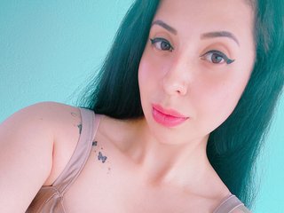 Еротски видео цхат AliciaMarquez