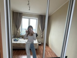 Еротски видео цхат AliciaParker