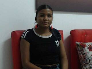 Еротски видео цхат AliciaPitt