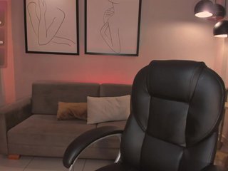 Еротски видео цхат AlinaKravitz