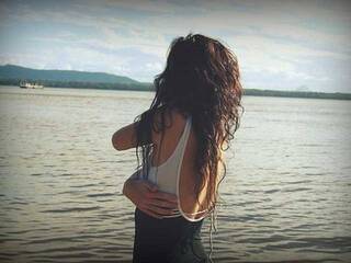 Еротски видео цхат AlinaNKlove